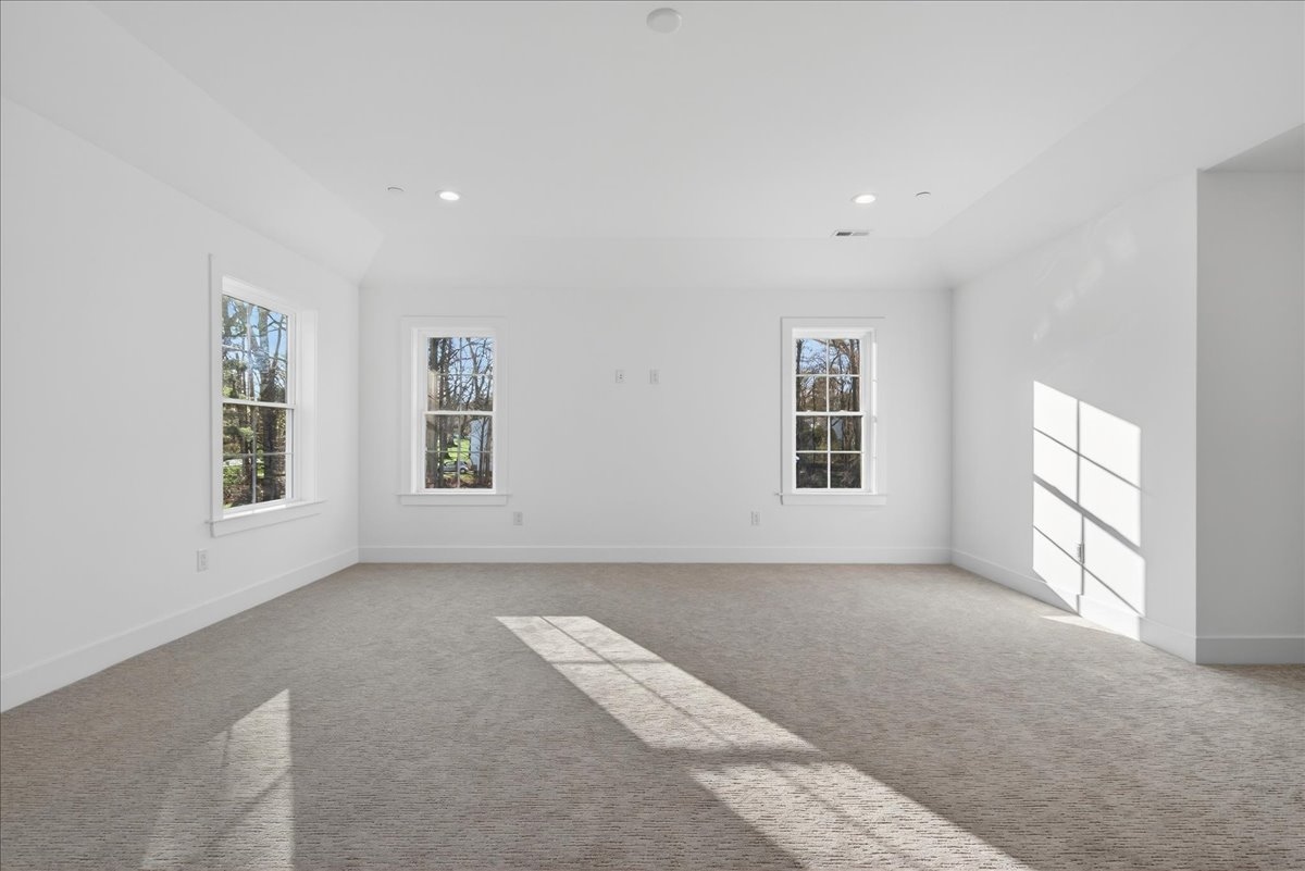 Bonus room / loft