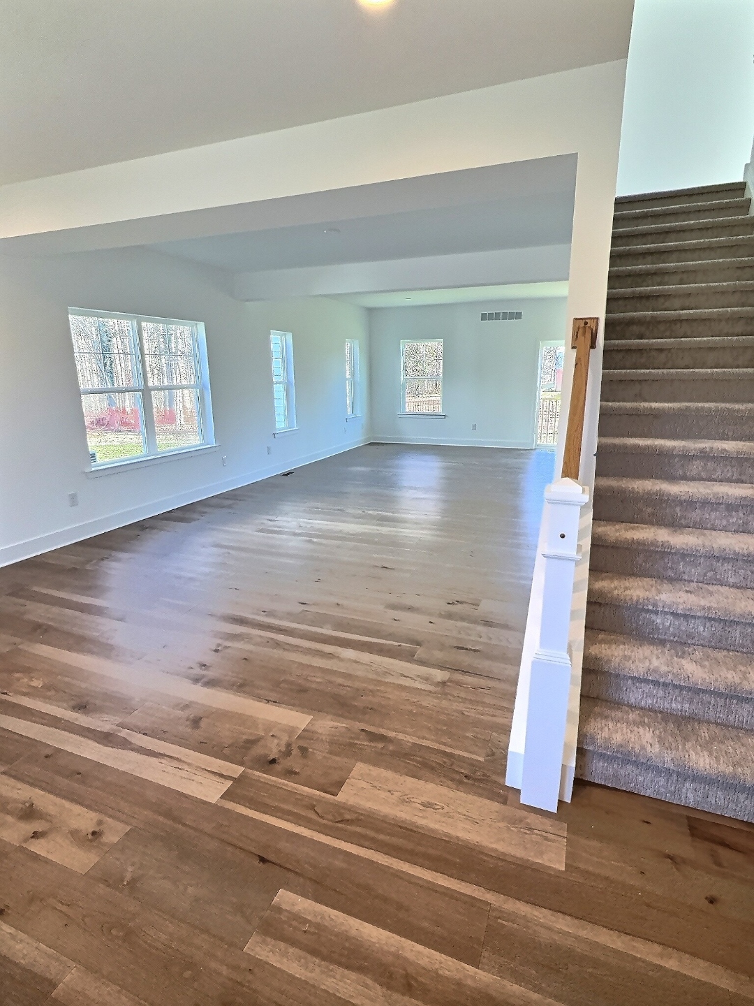 Worthington interior view 2