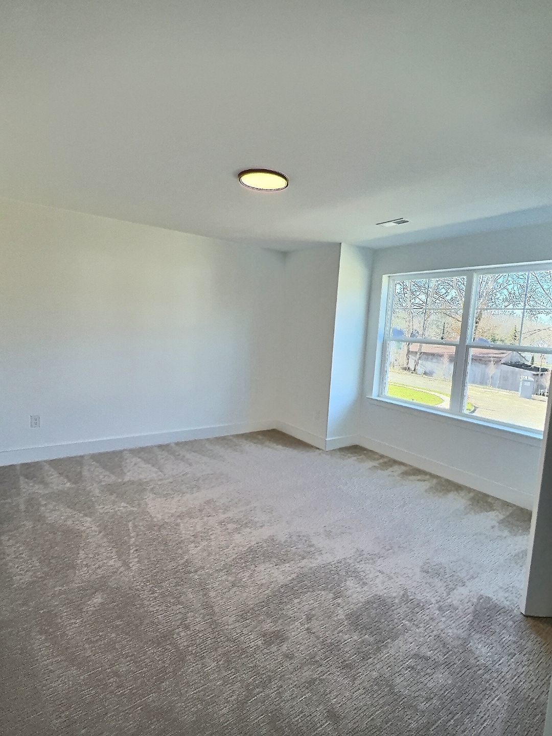 Worthington interior view 19